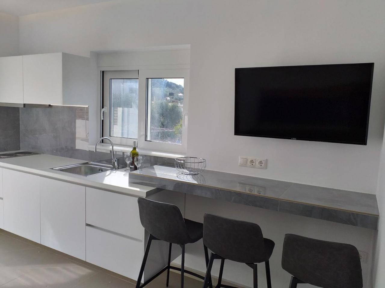 Aestas Apartments Agia Marina Buitenkant foto